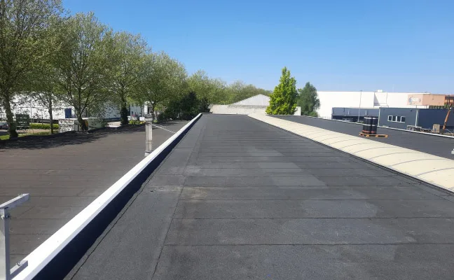 DIENST PAGINA - AFBEELDING 2 Dakdekker Hoogeveen